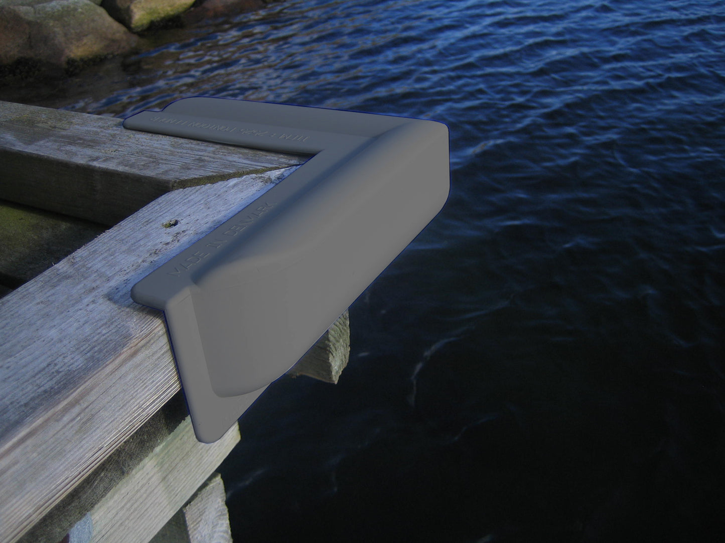 Laiturisuoja kulma harmaa Danfender