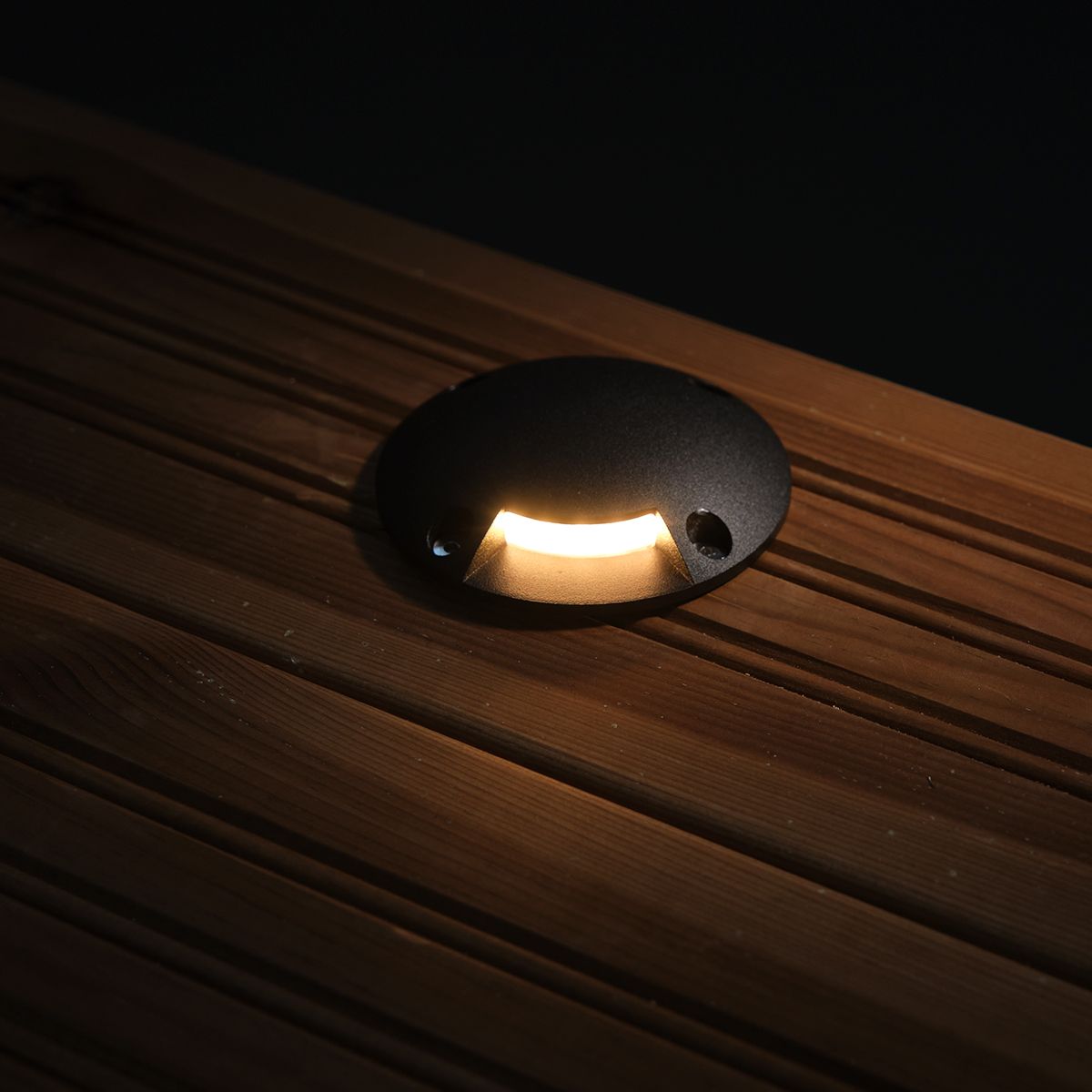 Laituri- ja solarvalaisimet