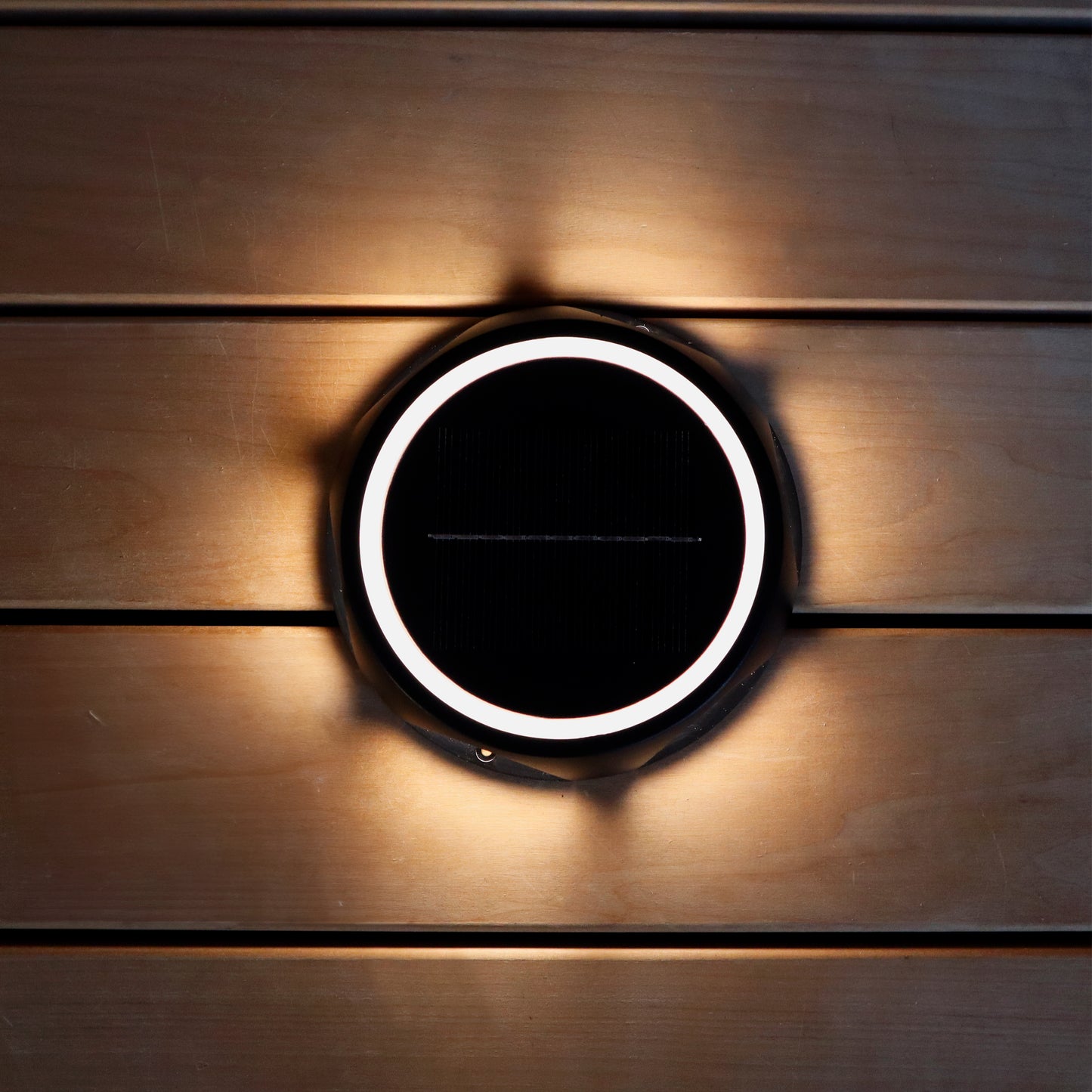 Seinä-/ulkovalaisin 200lm himmennettävä pyöreä Solar Energie