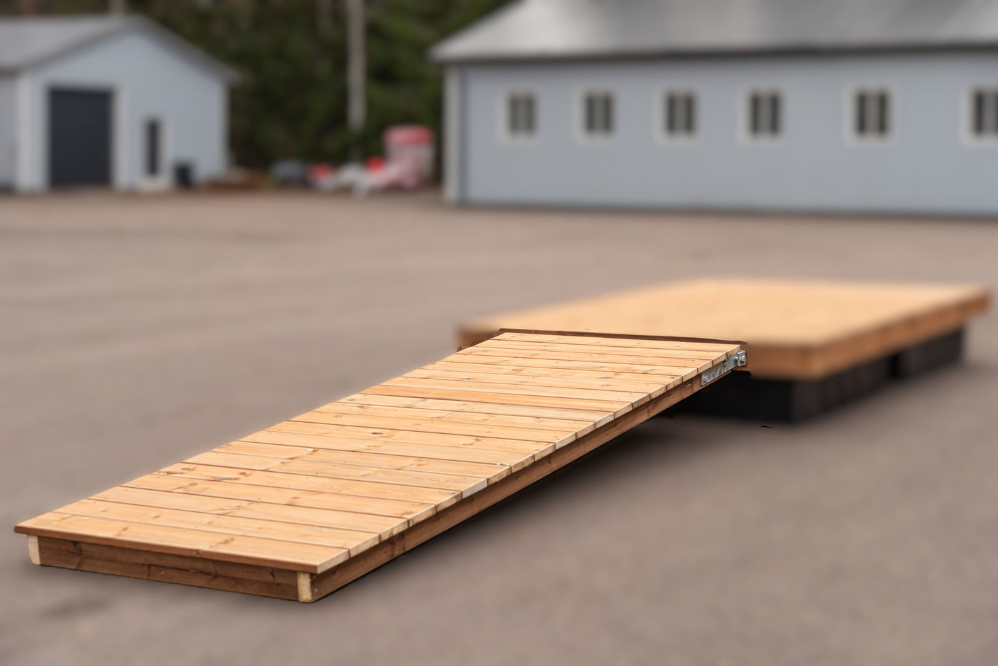 Kulkusilta / Uimalaituri 4m